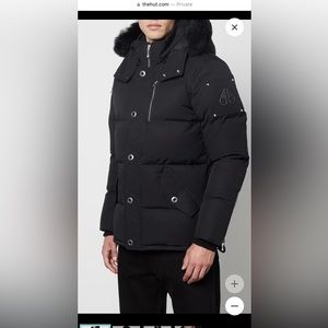 Moose Knuckles Canada - Down Filled Coat
